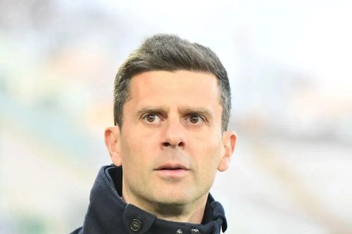 Juventus sa thải HLV Motta, bổ nhiệm 'người cũ'