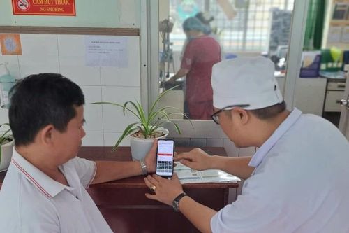 TPHCM xây dựng y tế thông minh: Sẵn sàng trước thách thức