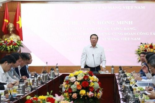 Bộ trưởng Xây dựng yêu cầu Vicem điều chỉnh kế hoạch sau 2 năm thua lỗ
