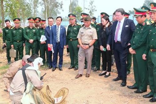 Khánh thành thao trường huấn luyện theo tiêu chuẩn quốc tế tại Ba Vì