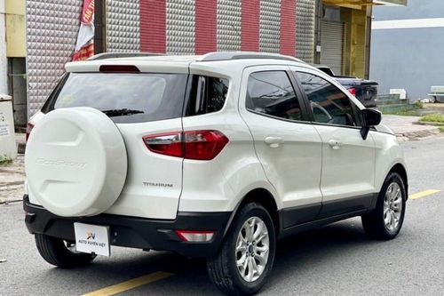 Với hơn 300 triệu đồng có thể 'tậu' được những xe gầm cao đã qua sử dụng nào?