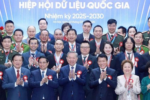 Dữ liệu được chia sẻ, doanh nghiệp sẽ là 'cánh chim đầu đàn' dẫn dắt