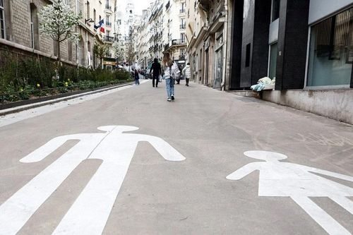 Pháp: Người dân Paris bỏ phiếu để thiết lập thêm 550 phố đi bộ