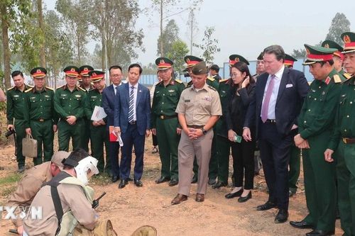 Mỹ giúp Việt Nam xây thao trường huấn luyện theo chuẩn hành động mìn quốc tế