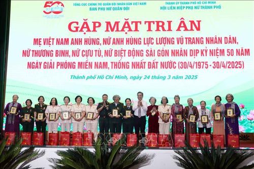 Tri ân những người phụ nữ anh hùng