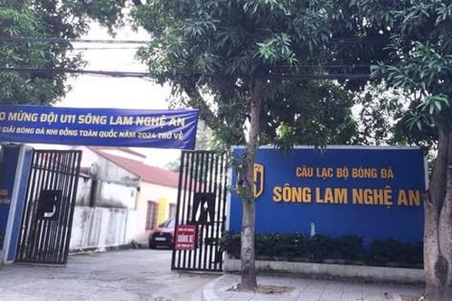 Vụ giả giấy tờ gian lận tuổi: CLB SLNA đề nghị công an rà soát tất cả cầu thủ