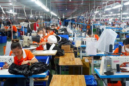 Ngành dệt may nỗ lực đáp ứng nhu cầu thị trường