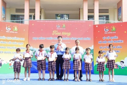 Sôi nổi Ngày hội Thiếu nhi vui khỏe - tiến bước lên Đoàn