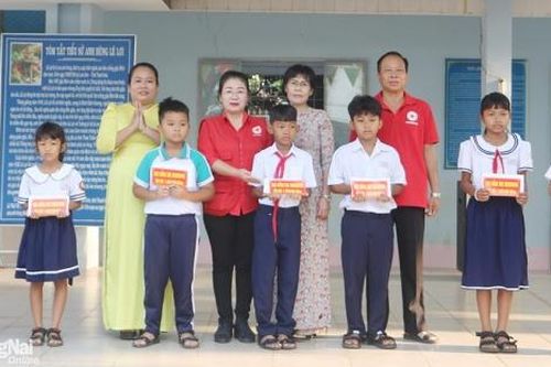 Hội Chữ thập đỏ Đồng Nai tổ chức nhiều hoạt động trợ giúp cộng đồng