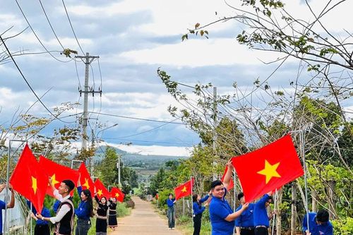 Nhân lên niềm tự hào dân tộc