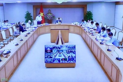 Hội nghị trực tuyến về quy hoạch thủy lợi lưu vực sông Cửu Long và lưu vực sông Hồng