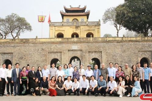 Chương trình 'Về nguồn' của Đoàn đại biểu Quốc hội tỉnh Sơn La tại Thành phố Hà Nội