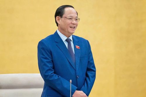 Phó Chủ tịch Quốc hội, Thượng tướng Trần Quang Phương gặp mặt Đoàn ĐBQH tỉnh Sơn La các thời kỳ