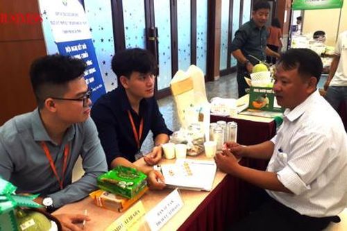 Ai đang chịu thiệt giữa 'làn sóng' bán hàng online?