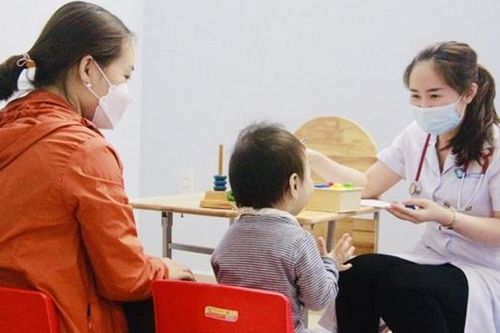 Thiếu trầm trọng giáo viên và nhân viên hỗ trợ trẻ khuyết tật