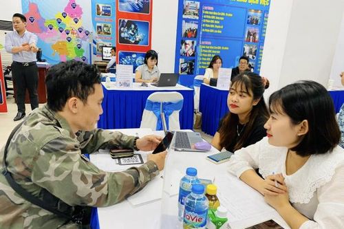 Doanh nghiệp cần nhiều nhân sự ngành công nghệ thông tin, công nghệ chuyển đổi số