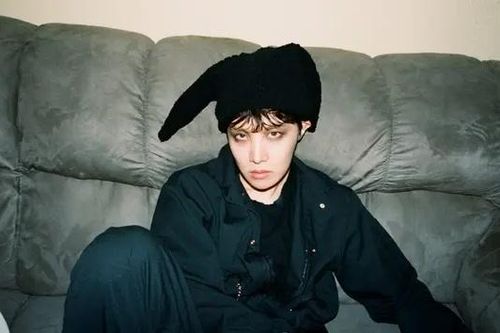 'Mona Lisa' của J-Hope lọt top 1 iTunes hơn 70 quốc gia