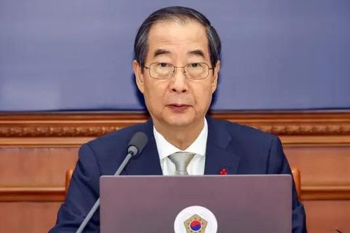 Dư luận trái chiều về việc phục chức ông Han Duck Soo