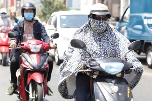 Tia UV gây hại ngay cả khi trời không nắng, bảo vệ da thế nào?