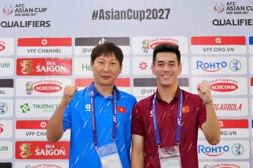 Asian Cup 2027: HLV Kim Sang Sik hé lộ cầu thủ thay thế Xuân Son trong trận gặp ĐT Lào
