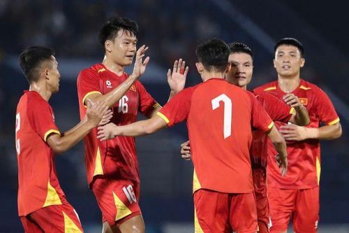 4 đội tuyển bóng đá Việt Nam cùng ra sân hôm nay