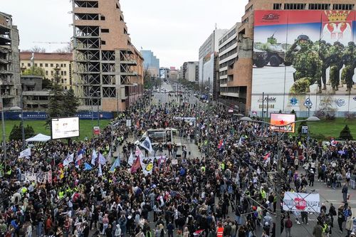 Hàng nghìn người Serbia biểu tình phản đối dự án của con rể ông Trump
