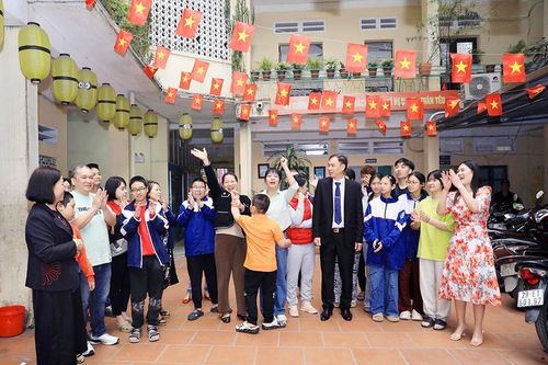 Bổ nhiệm Hiệu trưởng Trường PTCS dân lập Dạy trẻ câm điếc Hà Nội