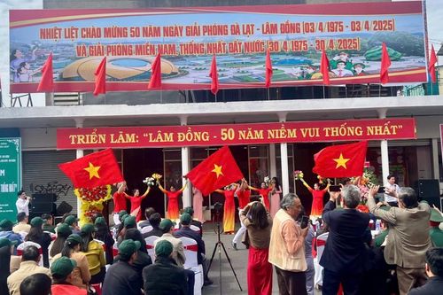 Tái hiện lịch sử qua triển lãm 'Lâm Đồng – 50 năm niềm vui thống nhất'
