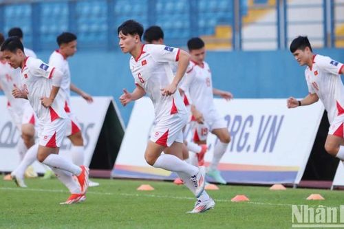 Đội tuyển Việt Nam quyết thắng đậm