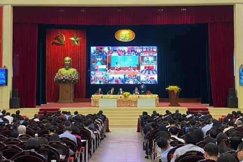 Tiếp tục nâng cao chất lượng công tác đào tạo, bồi dưỡng cán bộ