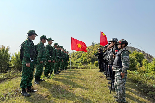 Đồn Biên phòng Sơn Vĩ tuần tra liên hợp và thực thi pháp luật trên biên giới