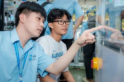 Hợp tác đại học, doanh nghiệp và địa phương: Nối trách nhiệm và quyền lợi