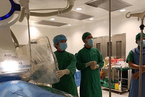 Can thiệp tim mạch giá rẻ cho người thu nhập thấp tại Bình Định