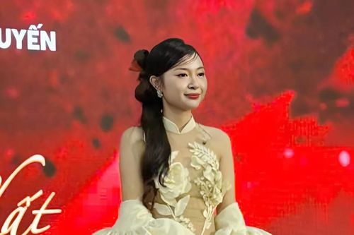 Hát hit của Hòa Minzy, thí sinh Ngọc Hà giành giải Nhất 'Bài ca thống nhất'
