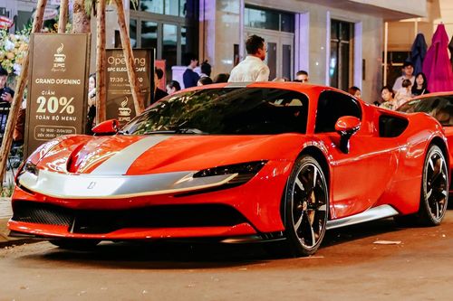 Trước khi lừa bán Rolls-Rocye, chủ showroom nhập nhiều siêu xe độc cho đại gia