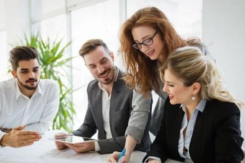3 nguyên tắc quan trọng giúp bạn nhanh chóng hòa nhập và thăng tiến trong môi trường công sở