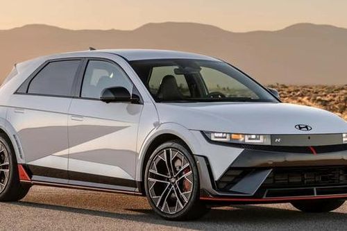 Hyundai rót hàng tỷ USD để sản xuất xe điện