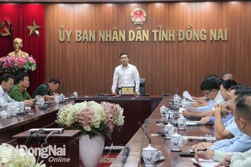 Phó chủ tịch UBND tỉnh Hồ Văn Hà: 'Ai đang còn đi bộ thì nên tăng tốc ngay' trong giải ngân vốn đầu tư công