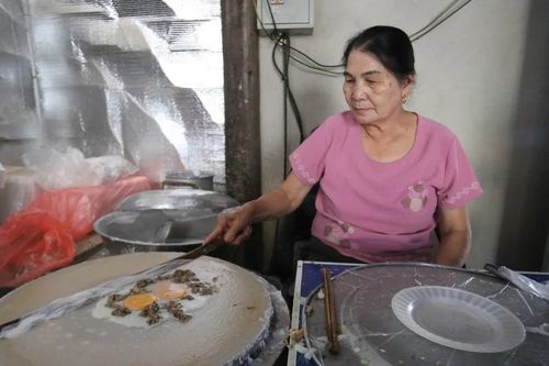 Bánh cuốn của người Tày trên vùng đất lúa