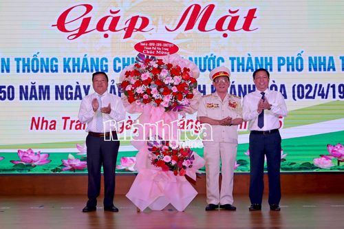 Nha Trang: Gặp mặt truyền thống nhân kỷ niệm 50 năm Ngày Giải phóng tỉnh Khánh Hòa