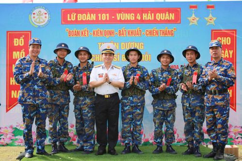 Lữ đoàn 101 kiểm tra bắn tập đạn thật cho chiến sĩ mới
