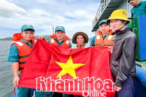Kỷ niệm 90 năm Ngày truyền thống Dân quân tự vệ Việt Nam (28-3-1935 - 28-3-2025): Chiến sĩ 'sao vuông' tham gia giữ biển