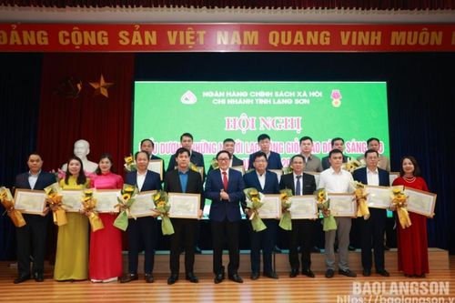 Chi nhánh Ngân hàng Chính sách xã hội tỉnh biểu dương lao động giỏi, lao động sáng tạo giai đoạn 2020 - 2025