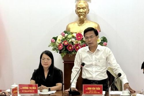 Phó Chủ tịch UBND tỉnh Lâm Đồng Đinh Văn Tuấn làm việc với huyện Đơn Dương