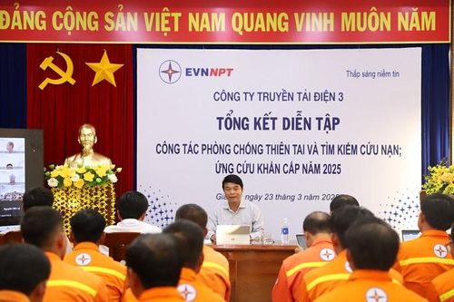 Truyền tải điện 3 tổ chức diễn tập phòng chống thiên tai và tìm kiếm cứu nạn