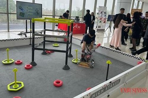 'Sếu đầu đàn' trong kỷ nguyên số: Doanh nghiệp đã sẵn sàng, cần cơ chế mở đường