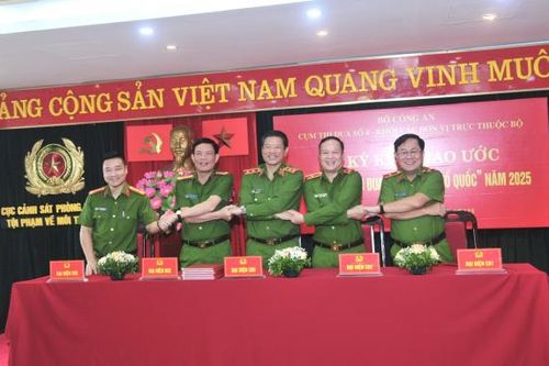 Cụm thi đua số 4 – Khối các đơn vị trực thuộc Bộ Công an ký giao ước thi đua năm 2025