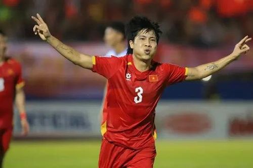 Tuyển Việt Nam có chiến thắng '5 sao' trước đội tuyển Lào