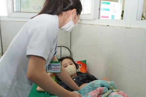 Cứu sống sản phụ nhờ kỹ thuật khâu eo tử cung