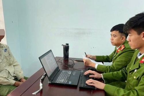 Lời khai của người đàn ông đánh vợ con giữa bữa cơm